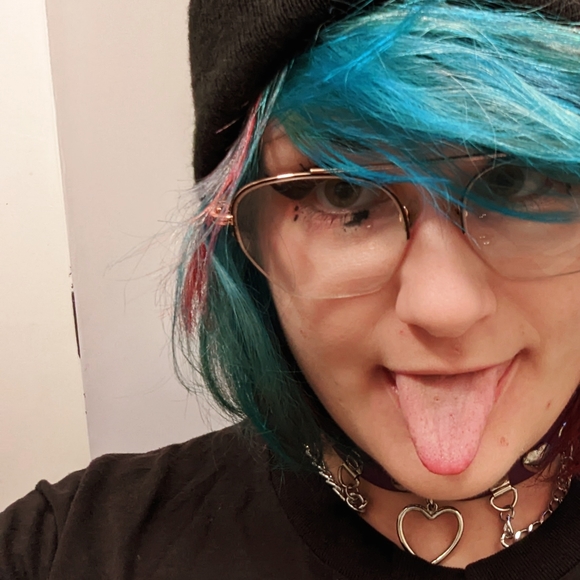 Meet your Posher, Timber - Picture 1 of 1